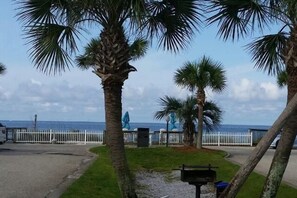 Charcoal and gas grills at Capri by the Gulf