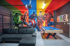 Spielezimmer