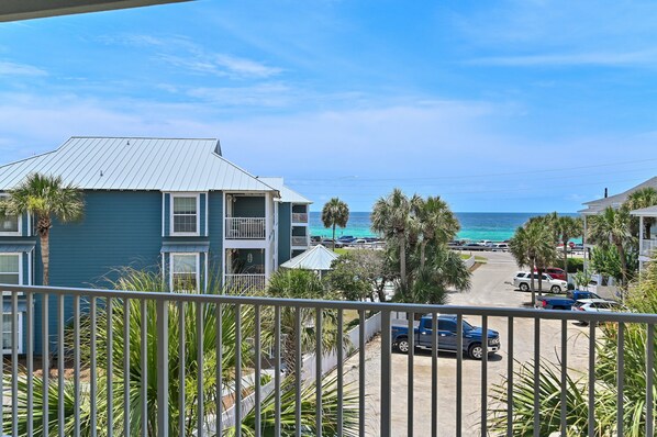 Pavilion Palms 205B balcony views