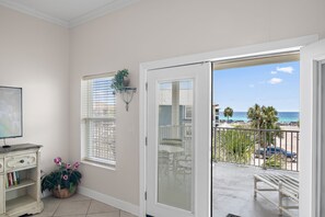 What a View! Pavilion Palms 205B