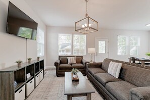 2nd Living Space 1
