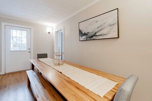 Unit A - Large table for family meals