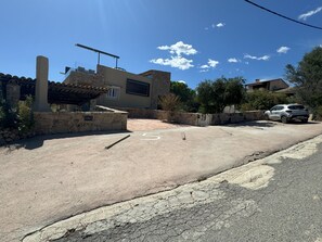 La Villa and parking