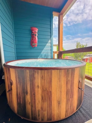 Bain à remous extérieur