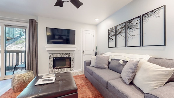 Indoors, Furniture, Living Room, Home Decor, Couch