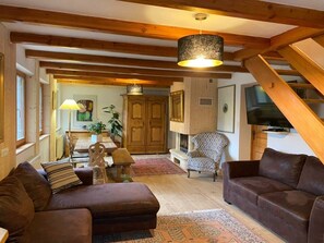 Living room, Dining room