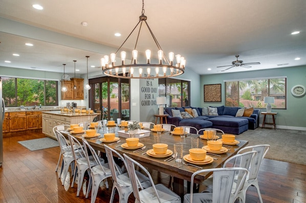Spacious Great Room