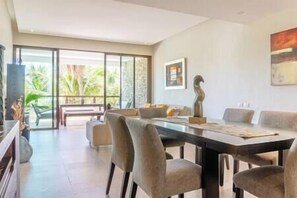 Dining room (1)