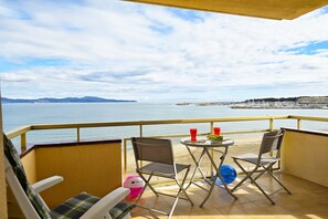 Terrasse / Balkon
