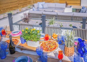 WOW Lodge - Whitehouse Holiday Park, Towyn