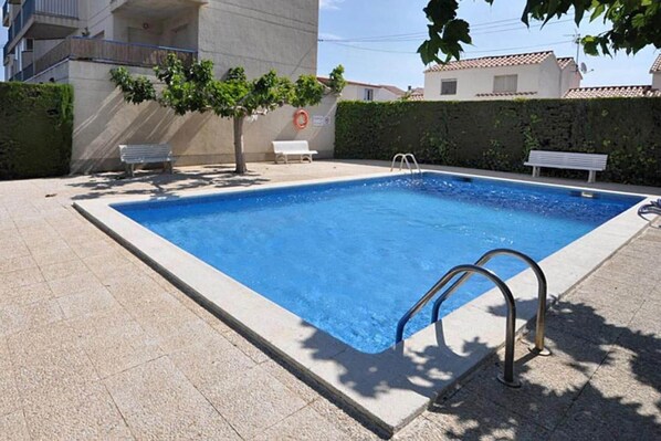 Holiday Home Swimming Pool