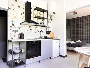 Whip up snacks or full meals in this stylish kitchenette. Want local restaurant or grocery recommendations? We’re happy to help!