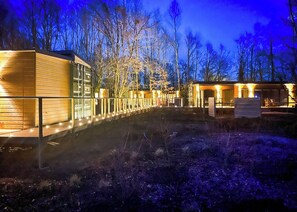 Woodland Container Lodges Slp 4 - Fairwood Lakes Holiday Park, Westbury