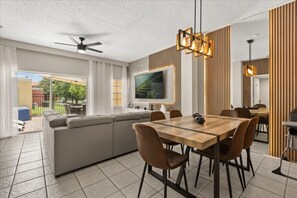 4718 Flagler Beach Way (5).jpg