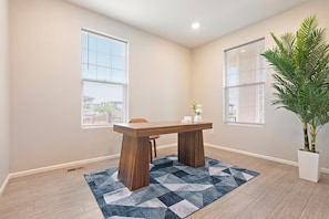 Bright, modern workspace with stylish decor – perfect relaxing stay