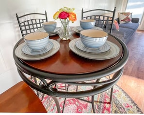 breakfast nook