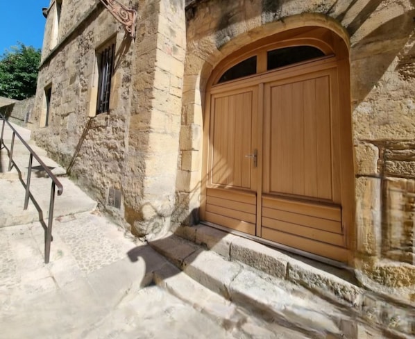 Exterior detail