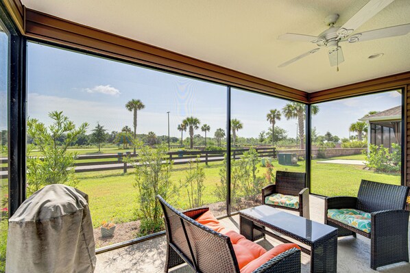 The Villages Vacation Rental | 2BR | 2BA | 1,516 Sq Ft | 1 Minor Step to Enter