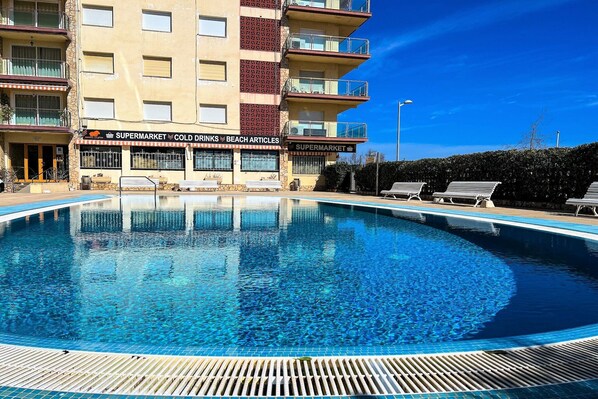 Piscine maison de vacances
