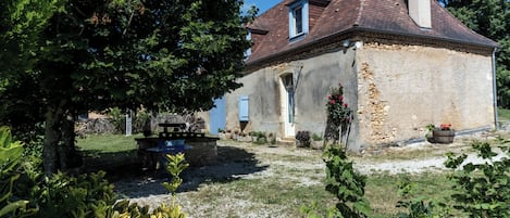 Enceinte de lâhĂ©bergement