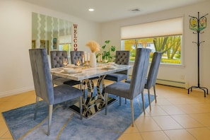 Dining Room | Open Floor Plan