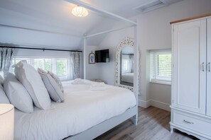 Wood Cottage - 3 Bedroom - Bishopston Swansea (7614)