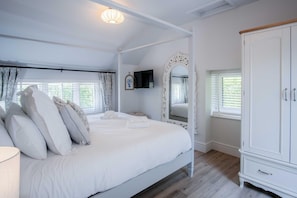Wood Cottage - 3 Bedroom - Bishopston Swansea (7614)