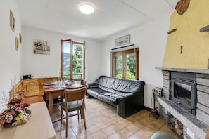 Living and dining room