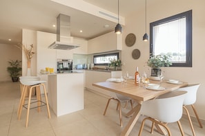 Kitchen and dining area