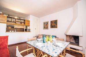 Living and dining room