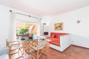 Living and dining room