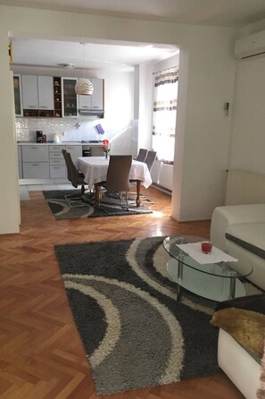 Esszimmer
