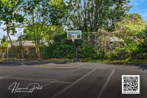 Sportplatz