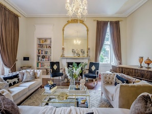 Living room | Winfields Manor, Prestonpans