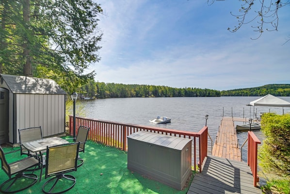 Denmark Vacation Rental | 3BR | 1BA | 1,000 Sq Ft | 1 Step Required