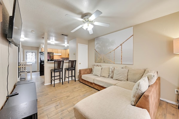 Killeen Vacation Rental | 2BR | 1.5BA | 1,400 Sq Ft | Stairs Required