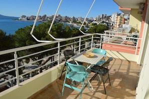Terrasse / Balkon