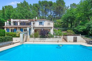 Piscine maison de vacances