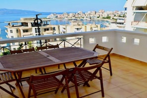 Terrasse / Balkon