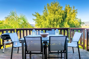 Lagoon View Log Cabin 9 @ Knysna River Club (2651)