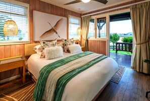 4 TIDES @ Knysna River Club (2600)