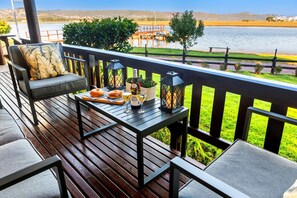 4 TIDES @ Knysna River Club (2575)