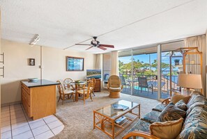 Cool breeze comes in from the lanai