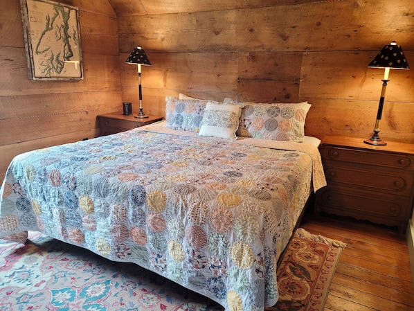King size bed