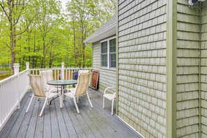 Private Deck | Charcoal Grill