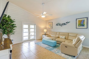 Living Room | 1st Floor | Central A/C & Heating