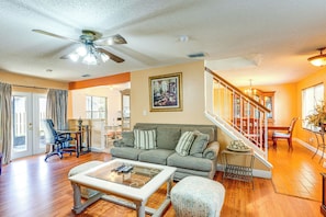 Living Room | 1st Floor | Central A/C & Heat | Free WiFi