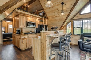 Kitchen | Blender | Toaster | Slow Cooker | Spices