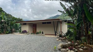 Casita La Tangara Frente #2