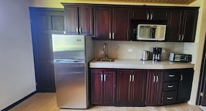 Casita La Mariposa Kitchenette